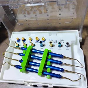 Kit de Elevación de Senos Paranasales Quirúrgico Manual Personalizable de Acero Inoxidable para Cirugía de Implantes Dentales con Instrumentos Reutilizables - Product Image 6