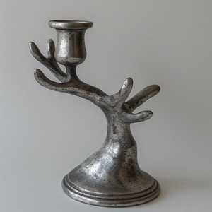 Bougeoir en corne de renne coulé à la main en aluminium avec finition patine noire mate Travail artisanal offrant une décoration - Product Image 2