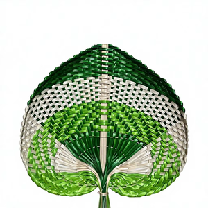 Fábrica de abanicos de mano para regalos de bienvenida en la hostelería y artículos de cortesía para huéspedes de hoteles boutique, utilizando materiales de bambú natural sostenible. - Product Image 1