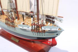 Modelo de Barco Único - Modelos de Barcos de Madera FRAM de Vietnam para Decoración del Hogar, Regalos Navideños y Coleccionables - Product Image 5