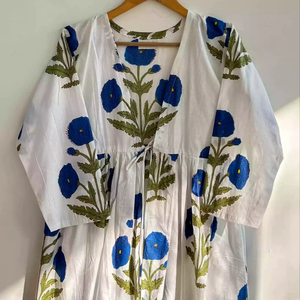 Style à la mode Vintage robe d'été 100% coton imprimé fleuri court Kurtis avec col en V pour les femmes pour une occasion formelle décontractée - Product Image 1