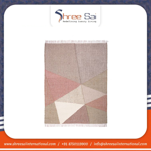 Eco-Friendly Jute Handmade Embroidered Outdoor <b>Rug</b> Custom Size Indian Manufacturer Home Decorative Bulk Supply <b>Area</b> <b>Rugs</b> <b>Sets</b> - Product Image 4