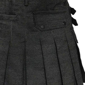 Kilt utilitaire en denim noir Me's Active, tenue écossaise traditionnelle, poches cargo, ajustement personnalisé, bretelles - Product Image 4