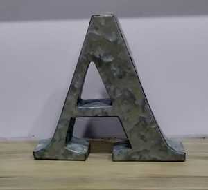 Vaisselle décorative moderne en lettres numériques de l'alphabet Fourniture directe en usine Artisanat en métal en fer galvanisé poli de haute qualité - Product Image 1