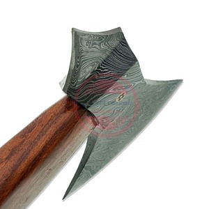 Haches en acier damas de haute qualité Hache à manche en bois polyvalente pour le camping - Product Image 4
