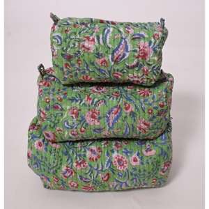 Trousse de Maquillage Lavinas Imprimée Florale en Coton Indien Imperméable avec Fermeture Éclair – Grande Capacité Portable et Tendance pour Cosmétiques de Voyage - Product Image 2