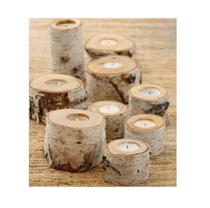 Bougeoirs en bois décoratifs de Noël de qualité supérieure en bois massif magnifiquement conçus assortis aux intérieurs de vacances élégants - Product Image 1
