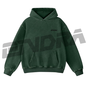 Sweat à capuche vert délavé surdimensionné avec un confort streetwear, tissu doux et respirant, coupe décontractée, idéal pour un style décontracté urbain quotidien - Product Image 1