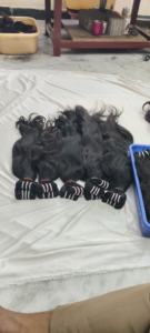 Faisceaux de cheveux humains indiens bruts non transformés Remy Extensions de vague naturelle sans enchevêtrement directement des cheveux Chennai Inde - Product Image 2