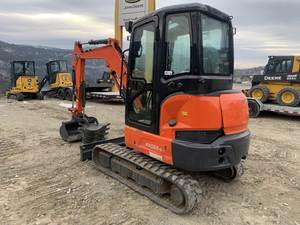รถขุดขนาดเล็ก Kubota KX033-4 ปี 2019 กำลังขับ 3 ตัน พร้อมความเสถียรและความมีประสิทธิภาพที่เหนือกว่า - Product Image 5