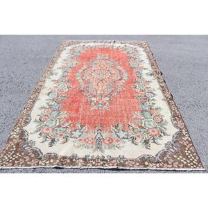 Tapis 6x10 pieds, tapis turc vintage, tapis rouge et bleu avec motifs de plantes et d'arbres - Product Image 1