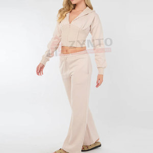 Conjunto Deportivo para Mujer, Diseño Moderno, 100% Algodón, Top Corto y Pantalones Acampanados, Fabricante de Pakistán - Product Image 3