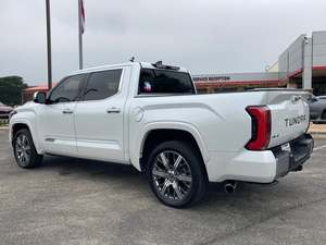 รถกระบะไฮบริดขนาดใหญ่ ปี 2023 รุ่น Capstone 4x4 Edition มือสอง - Product Image 2