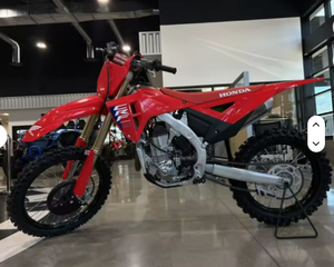 Motocicleta de motocross CRF 450R nueva de 450cc, 1 cilindro y 4 tiempos, lista para enviar, modelo 2025-2026. - Product Image 3