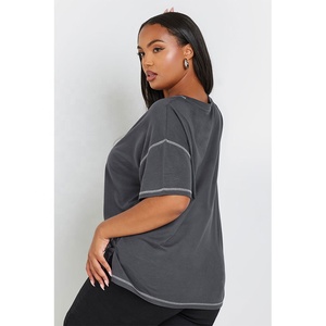 Camiseta Casual de Cuello Redondo para Mujer, Manga Corta, Tela Suave, Corte Holgado, Uso Diario, Fabricante de Ropa Personalizada al por Mayor - Product Image 5