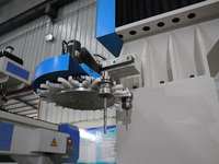 Máquina de Corte de Piedra CNC de 5 Ejes para la Fabricación de Encimeras de Mármol, Granito y Cuarzo con Cabezal de Corte Giratorio de 360 Grados