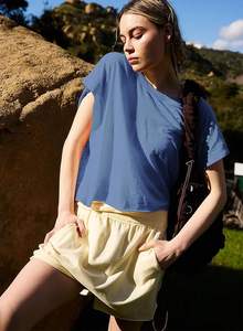 Femmes haut court 100% coton athlétique entraînement Gym t-shirts décontractés à manches courtes Yoga course T-Shirts bouton décoration coupe ample - Product Image 4