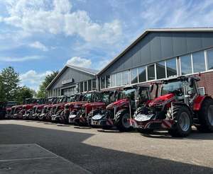 Tractores agrícolas de ruedas para granja Mas-sey Fergu-son Xtra Mf1004 100hp 4x4wd con pequeño mini equipo compacto - Product Image 4