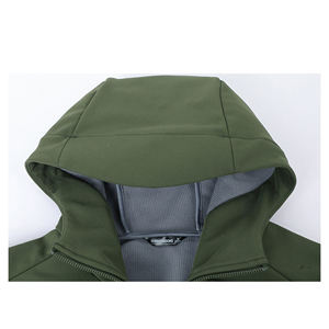 2025 nouvelle veste Softshell extérieure imperméable à la pluie avec doublure chaude coupe-vent léger Style ample pour la saison d'automne - Product Image 4