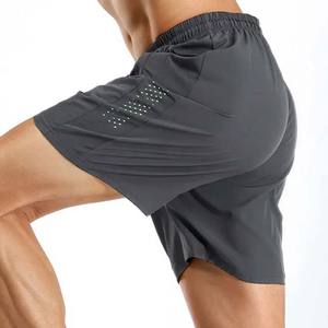 Pantalones cortos estampados para hombre, cómodos pantalones cortos de entrenamiento de algodón con tela de tacto suave, diseño elegante para un estilo de vida activo para hombres - Product Image 5