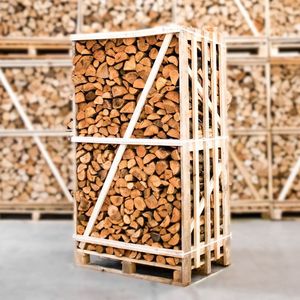 Leños de Roble Secados en Horno, Forma Cuadrada, Origen Bélgica, en Venta - Product Image 1