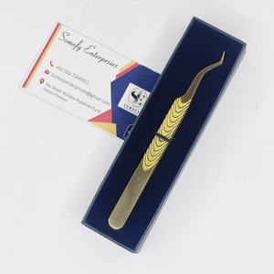 Pince à épiler de greffe de cils à pointe de fibre personnalisée au plasma doré Outil de beauté en acier inoxydable testé à la main Nouveau design de poignée Stock de Nouvelle-Zélande - Product Image 4