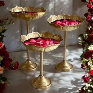 ชุดเชิงเทียนทองเหลืองสำหรับตกแต่งงานแต่งงานดีไซน์สวยดึงดูดใจสำหรับงานฝีมือแบบพิเศษทำมือ - Product Image 2