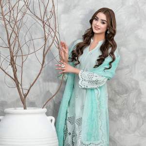 Vêtements traditionnels afghans pour femmes sur mesure du fabricant, élégants en soie et coton, Salwar Kameez de haute qualité, 569 pièces en vente - Product Image 5