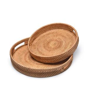 Juego de bandejas de mimbre caseras Juego de bandejas decorativas y para servir de madera Opciones naturales y de colores de tamaño pequeño, mediano y grande - Product Image 1