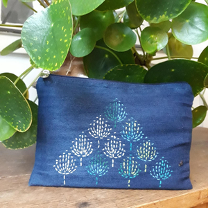 Bolsa de lino bordada a mano con bordado Mochila de lino de diferentes colores 100% Lino lavado suave OEM Hecho en Vietnam - Product Image 2