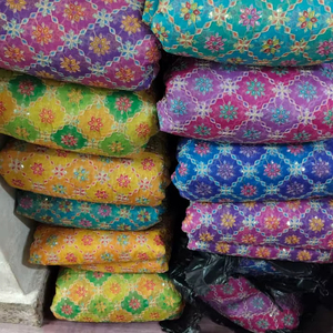 Traje Étnico Tradicional Lehenga Choli con Motivos Precisamente Colocados, Acabado Sedoso, Ligero y Transpirable - Product Image 6