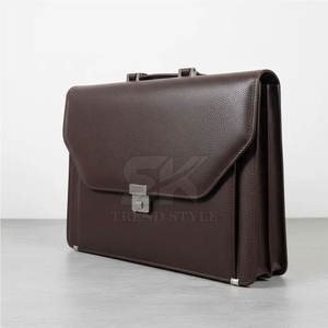 กระเป๋าเอกสารหนังสีเดียวแบบคลาสสิก ทนทาน สำหรับใส่แล็ปท็อปสำหรับผู้ชาย ขนาดสั่งทำได้ กระเป๋าเอกสารหนังสีเดียว - Product Image 4
