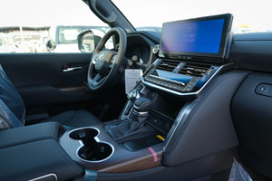 NUOVISSIMO Toyota Land Cruiser GXR 3.5L Benzina Turbo Diesel V6 Automatico R18 Euro VI con Telecamera a 360° in Ottime Condizioni - Product Image 2