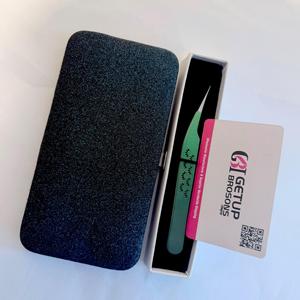 Pinzas Profesionales para Pestañas, Color Verde Oscuro, Recubrimiento en Polvo, Punta Suave, Antimagnéticas, Antiestáticas, Longitud de 10 mm - Product Image 3