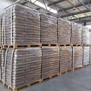 Granulés de bois ENPLUSA1 A1 6mm/8mm |   Sacs de grande capacité ou sacs de 15 kg |   Combustible en bois de chêne et de pin |   Cendres 1,5% Calories 4600J - Product Image 4