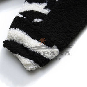 Vestes de créateur en laine pour hommes Vêtements d'extérieur à la mode Coupe ajustée Boutonné à l'avant Manteau d'hiver de luxe superposé Look élégant de rue - Product Image 6