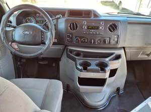 Auto Compacto Hatchback Usado de Buena Calidad, Modelo 2024 |   Motor de Gasolina de 1.8 L |   Transmisión Manual |   Vehículo Clásico de 5 Puertas para Exportación - Product Image 5