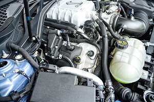 Ford Mustang Shelby GT500 Heritage Edition 2022, Turbo Automático, Asientos de Cuero, Cámara Trasera 360, Techo Corredizo, Listo para Enviar - Product Image 6