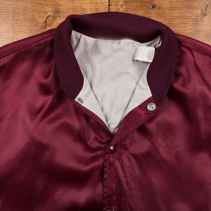 Chaqueta Universitaria de Satén Personalizada al por Mayor para Hombre, de Alta Calidad, a Prueba de Viento, de Secado Rápido, Ecológica, con un Aspecto Atractivo y Moderno - Product Image 4