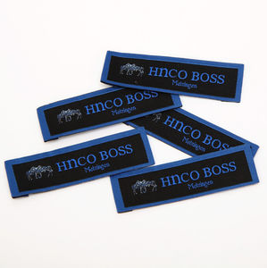 Tissé personnalisé pour les étiquettes de vêtements Impression principale Vêtements Ruban Contenu de lavage 100% Polyester Vêtement Cou Étiquette de lavage - Product Image 4