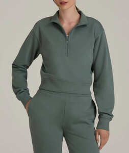 Sweat-shirt court à demi-zip pour femme, coupe décontractée, en molleton mélangé coton/polyester 340 GSM, vente en gros, très demandé - Product Image 1