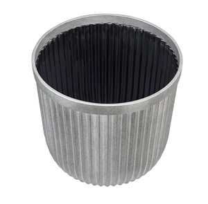 Premium quality Galvanized Planter Flower <b>Pot</b> Garden & Home Decorations Metal Round Tub Garden Planter with side metal handle - Product Image 5