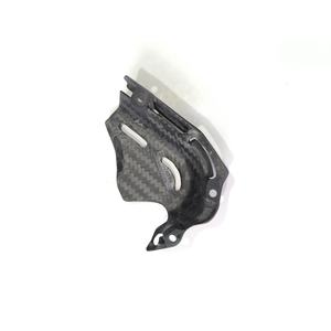 Piezas de fibra de carbono cubierta de piñón de carbono mate 460 1558.1B para <span class=keywords><strong>Ducati</strong></span> Hypermotard 821 <span class=keywords><strong>Ducati</strong></span> <span class=keywords><strong>Scrambler</strong></span> 800's Monster 797 <span class=keywords><strong>2017</strong></span> - Product Image 3