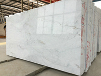 Dalles de marbre polies modernes et imperméables en gros - Blocs de marbre de haute qualité pour la décoration murale, exportés du Vietnam vers l'UE/les États-Unis
