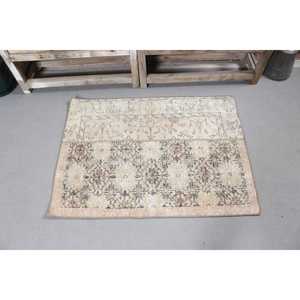 Vintage Small Eco-Friendly Patchwork Rug 2.5x3.4 ft <b>Brown</b> Gray <b>Wool</b> with Latex Backing - Product Image 3