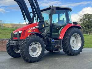 รถแทรกเตอร์ล้อยาง Massey Ferguson 6615 ปี 2018 ขับเคลื่อน 4 ล้อ 185 แรงม้า เครื่องยนต์ Yuchai รถแทรกเตอร์สำหรับงานเกษตรมือสอง - Product Image 1