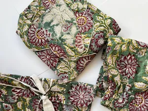 Hermoso conjunto de Pijamas largos para adultos Estampado de bloques de mano Conjunto de pijama de algodón puro Ropa de noche de algodón Traje suave-Regalo para ella - Product Image 3