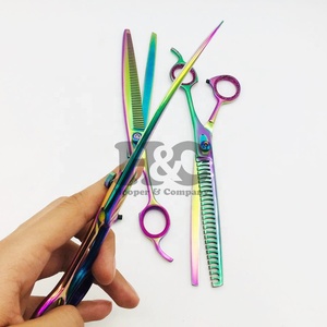 Nouvelles Ciseaux de Toilettage pour Animaux de Compagnie, Ciseaux Courbes à Lame Affûtée en Acier Inoxydable de 7 Pouces, Ciseaux Multicolores Très Demandés - Product Image 1