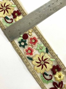 Customized Color Eco-Friendly Washable Flower Embroidery Organza Lace Trim for Women's Garments Deals in Wholesale - Product Image 2