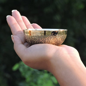 Bol de Massage en cuivre ayurvédique traditionnel pour le rajeunissement de la peau et du corps Massage des pieds Bol en cuivre pour le traitement cosmétique - Product Image 6